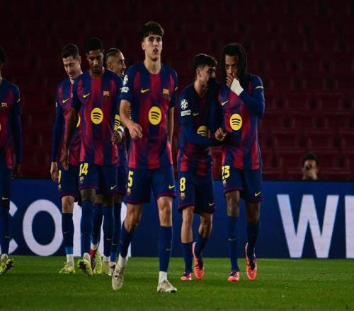 綠軍球場波,津滿意微笑,盡情享受其,彩神争霸,彩票平台,安全购彩,彩票投注,在线彩票