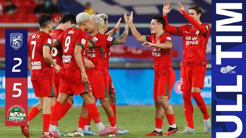 英超最新战况：曼城独领风骚，阿森纳紧随其后，维拉延续霸榜势头！